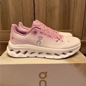 NIB On Women's Cloudtilt Shoes - Size 10 Bloom/Sakura